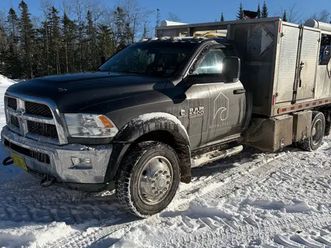 ram 5500 4 x 4 cab chassis 6.7 cummins