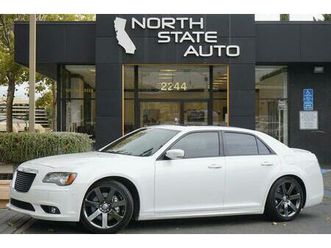 used 2014 chrysler 300 srt8