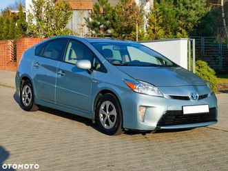 toyota prius (hybrid) comfort