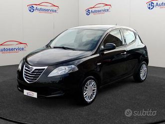 lancia ypsilon 5 porte ypsilon 1.2 8v gold ecochic