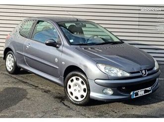 peugeot 206 1.4 75 clim/distri neuve