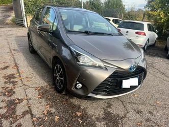 toyota yaris 5 porte yaris 5p 1.5h active