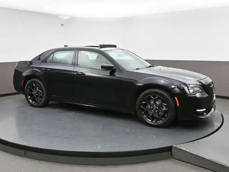 2023 chrysler 300 touring call 902-466-9550 android auto / apple