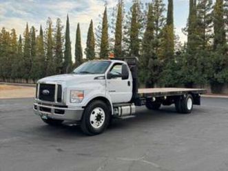 2017 ford f650 super duty 24ft flatbed