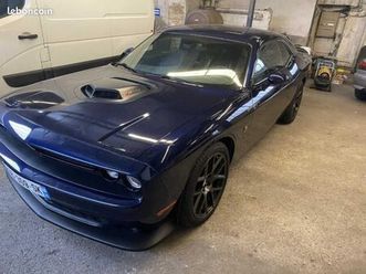 dodge challenger scat pack shaker