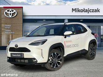 toyota yaris cross hybrid 1.5 style awd