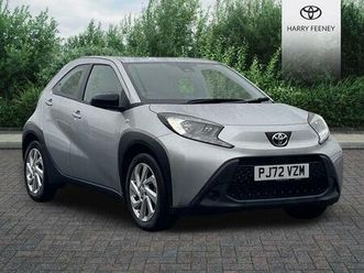 1.0 vvt-i pure euro 6 (start/stop) 5dr