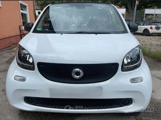 1.0 71cv coupe clima cambio automatic