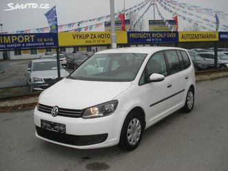 volkswagen touran 1.2 tsi 7 míst
