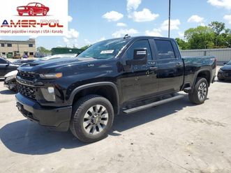 chevrolet silverado k2500 custom 2023 6.6l 6.6 benzyna 401km