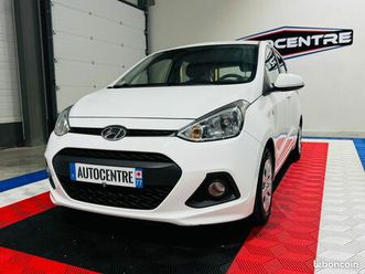 hyundai i10 1.0l 66 ch serie limitée ea sport de 1 ere main / clim auto / regulateur de vitesse /