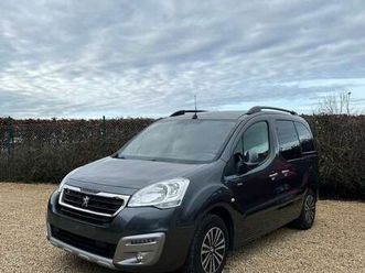 tepee 1.6 bluehdi style 5 places gps led carplay