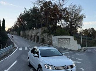 volkswagen passat bluemotion 1.6 nafte automat