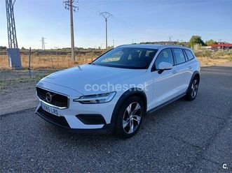 volvo v60 cross country 2.0 b4 d awd cross country pro auto