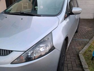 mitsubishi grandis 2,4 invite 6 sitzer