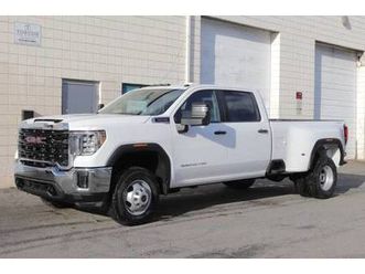 2023 gmc sierra 3500 pro dually 4x4 gas like new 5500 miles