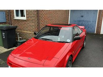 1988 toyota mr2 rouge manuel, 5 vitesses conduite à droit...