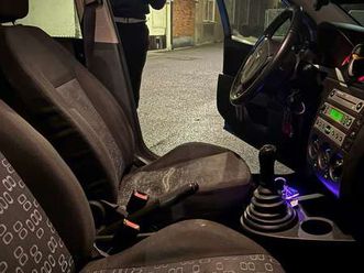 5p 1.8 dsl ghia cat.