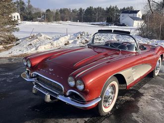 1961 chevrolet corvette