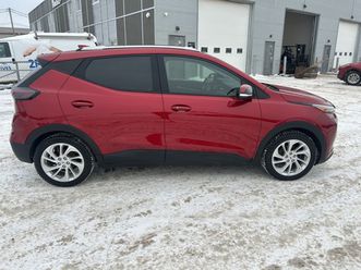 2023 chevrolet bolt euv lt