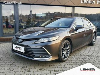 toyota camry 2.5 hev/160kw executive cvt