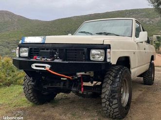 nissan patrol pickup 2.8