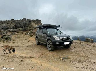 toyota land cruiser kdj 120 équipé