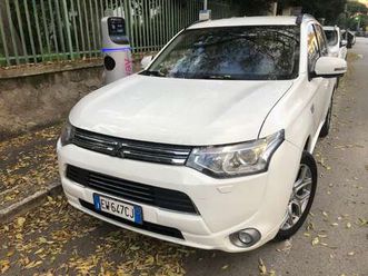 outlander iii 2014 phev 2.0 instyle diamond 4wd