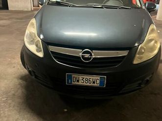 opel corsa 1002 benzina gpl