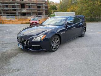 quattroporte vi 3.0 v6 granlusso 275 cv auto