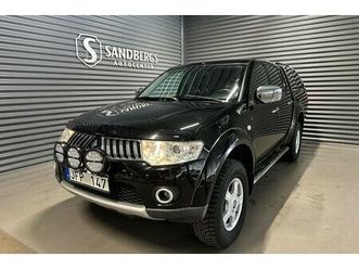 dubbelhytt 2.5 4x4 backkamera drag