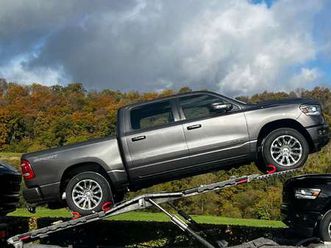 1500 5.7 v8 laramie sport + lpg