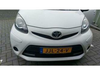 toyota aygo 1.0 12v vvt-i 3drs mmt 2012 wit — toyota — marktplaats