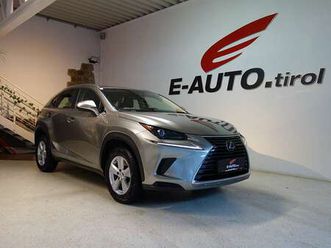 lexus nx 300h hybrid aut. *carplay *assistenz *lenkra...