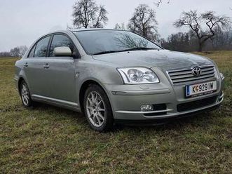 toyota avensis 2.0