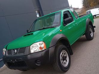 nissan np300, 2.5 diesel,mfk 11.25,km 75000 km