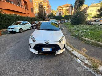 toyota yaris hybrid 1500 benzina gpl anno 2020