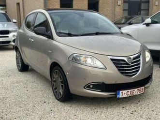 ② lancia ypsilon ypsilon 0.9 twinair platinium pano/clima/cuir — lancia — 2ememain