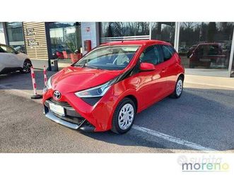 toyota aygo 1.0 x-cool 72 cv