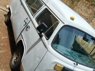 volkswagen kombi carat (álcool) 1998