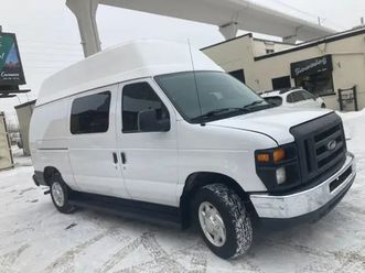 2011 ford e150 (high top)