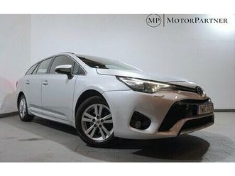 toyota avensis kombi 1.8 active plus automat drag kamera