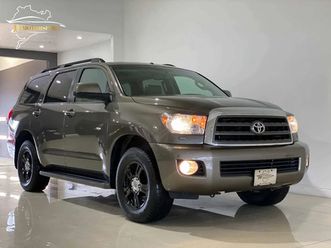 toyota sequoia sr5 5.7