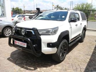 2.8gd-6 double cab legend auto