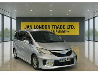 1 490 cc honda freed hybrid