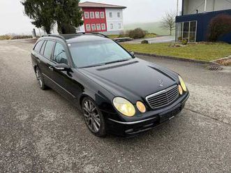 mercedes-benz e 500 v8 kombi w211 auto