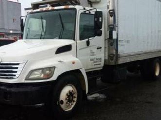 2007 hino reefer truck