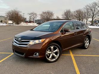 2014 toyota venza le