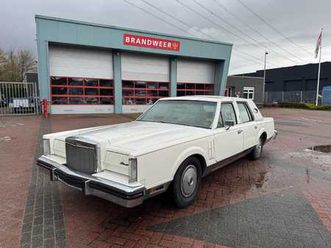 lincoln continental mark 4 v8 21-xk-jt
