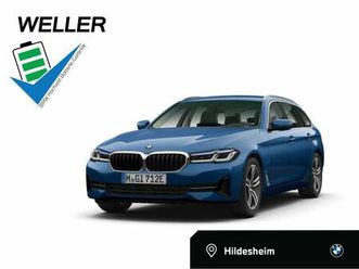 bmw 530e xdrive touring aut. ahk laser hud hifi rfk